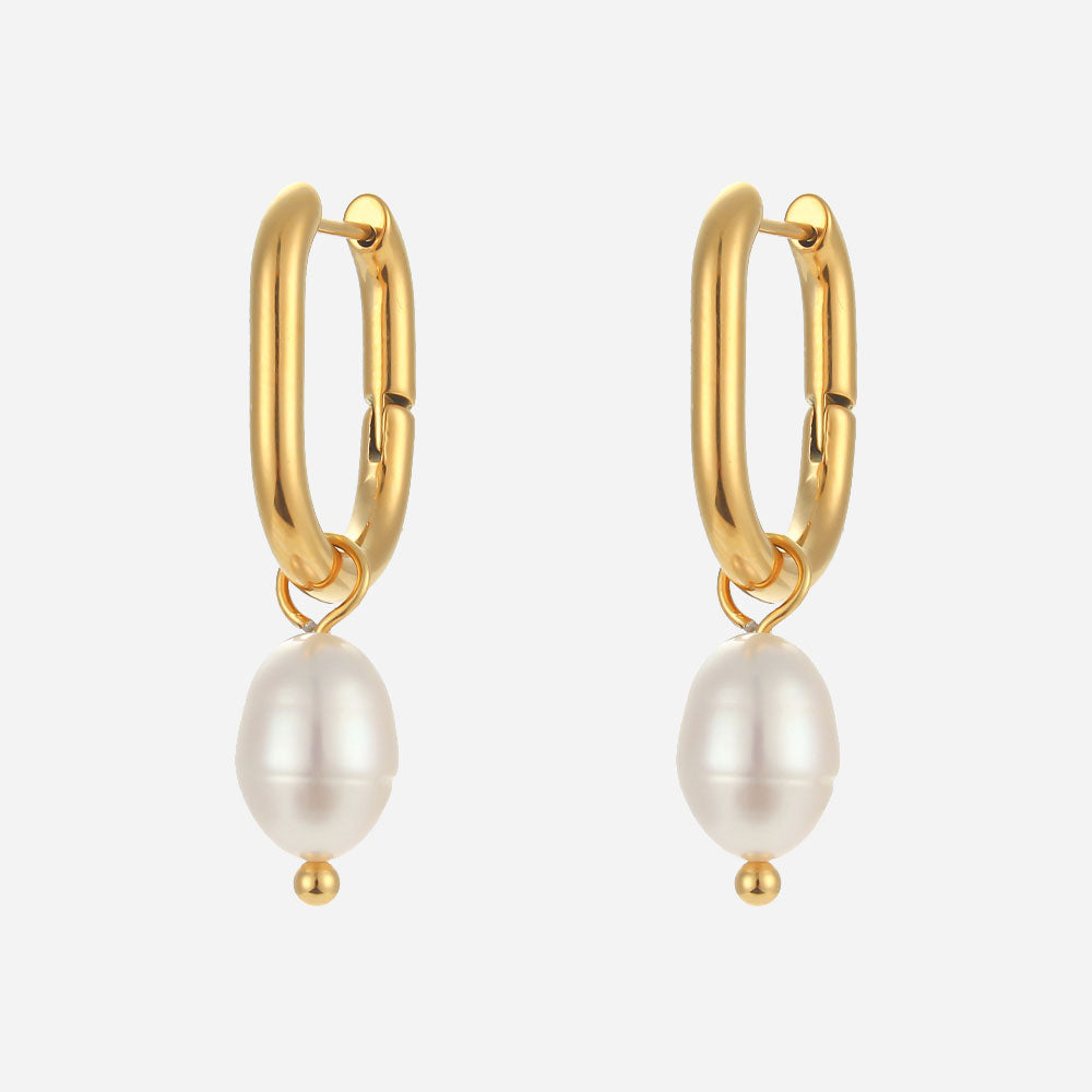 フェリゼット | 18金ピアス