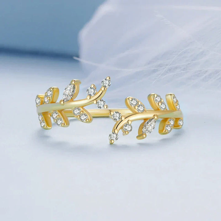 Caelirisse | 18K Gold Cubic Zirconia Ring