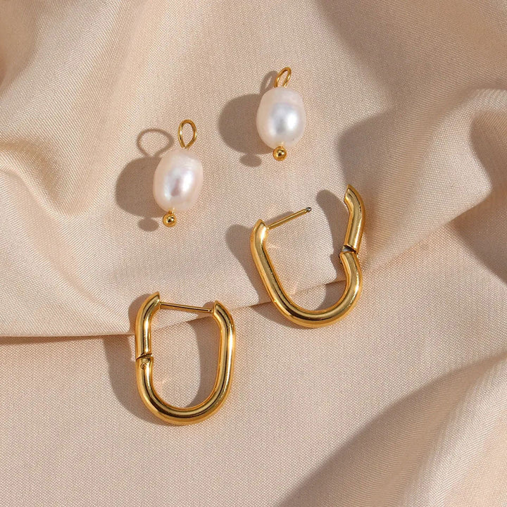 フェリゼット | 18金ピアス