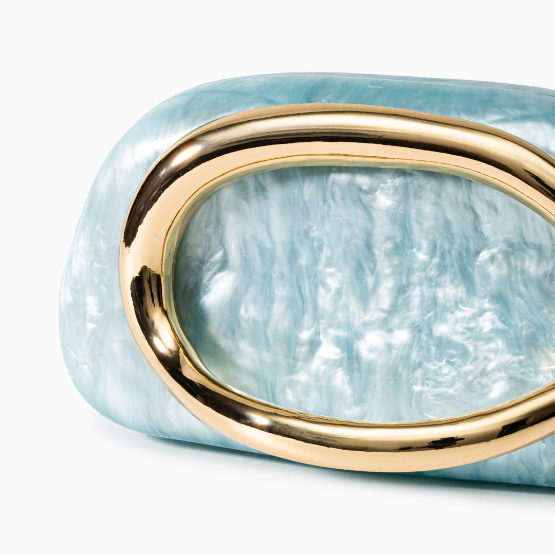 Aurelia: Redefining Elegance