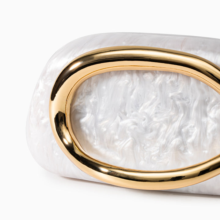 Aurelia: Redefining Elegance