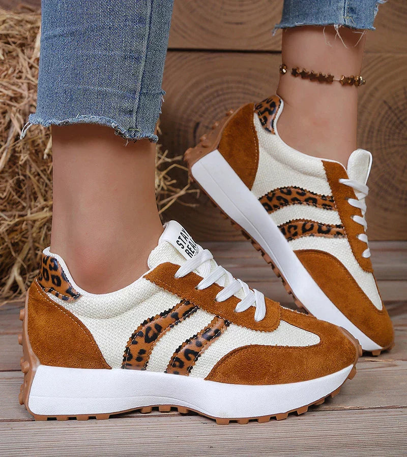 Aurora™ — Elegant Sneakers for Everyday Comfort