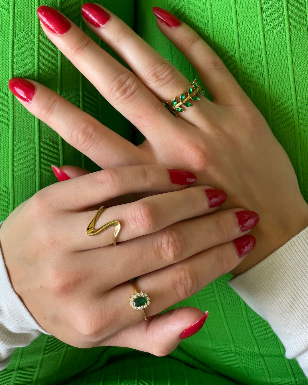 Amarelle Ring | 18K Gold & Green Zirconia