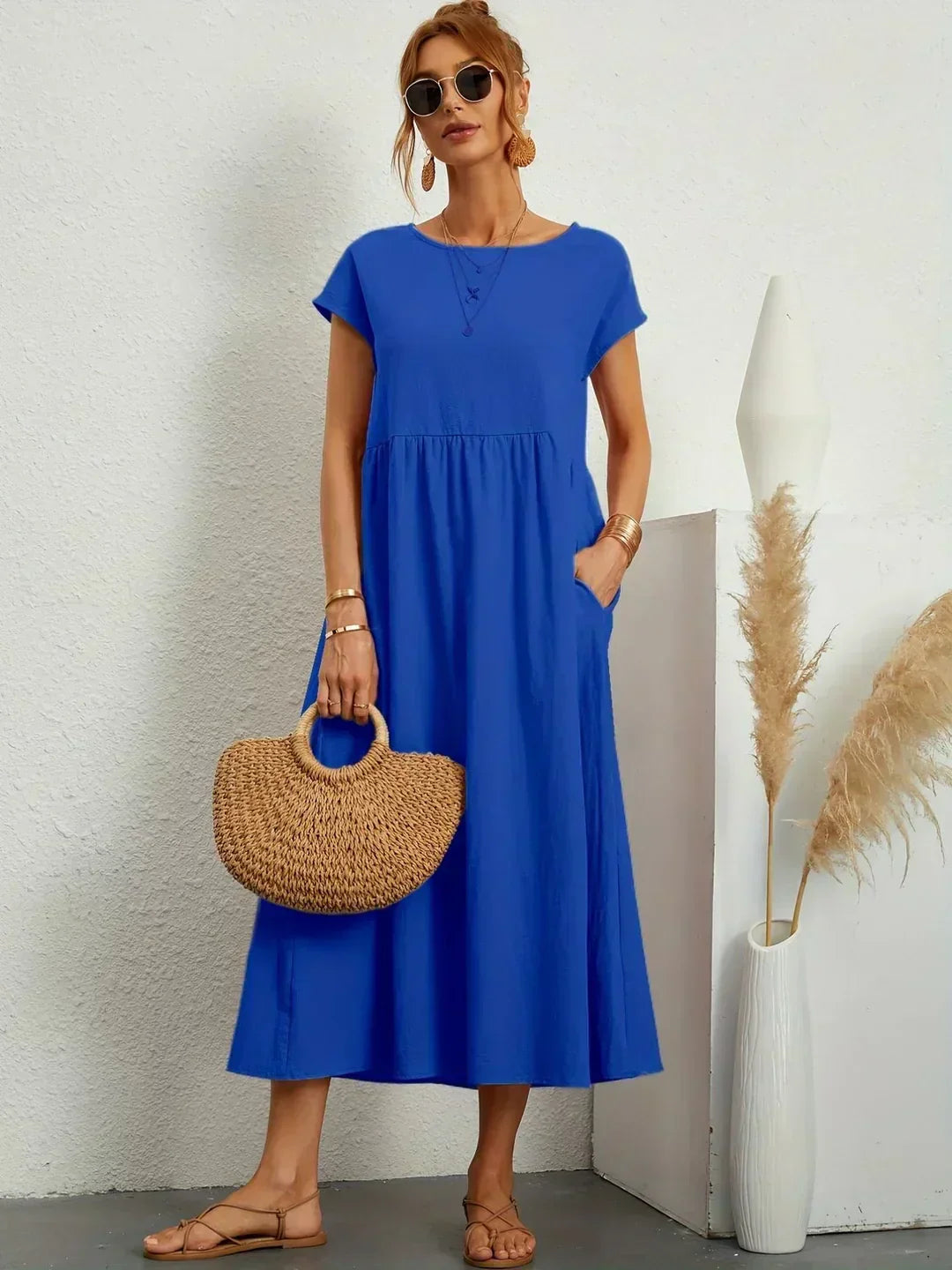Mirei | Elegant Timeless Midi Dress