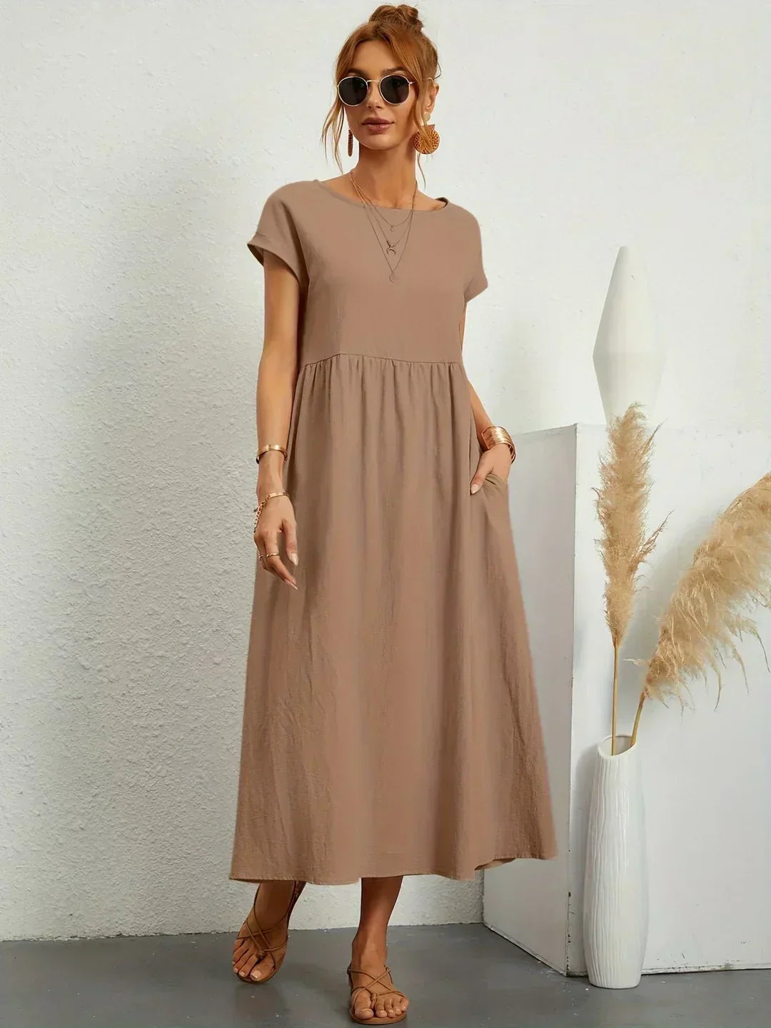 Mirei | Elegant Timeless Midi Dress