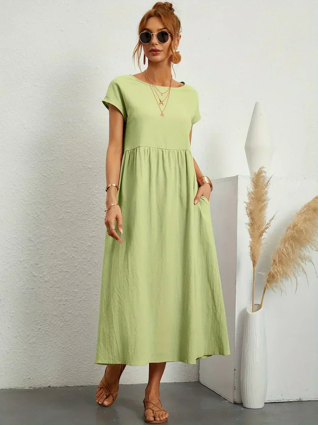 Mirei | Elegant Timeless Midi Dress