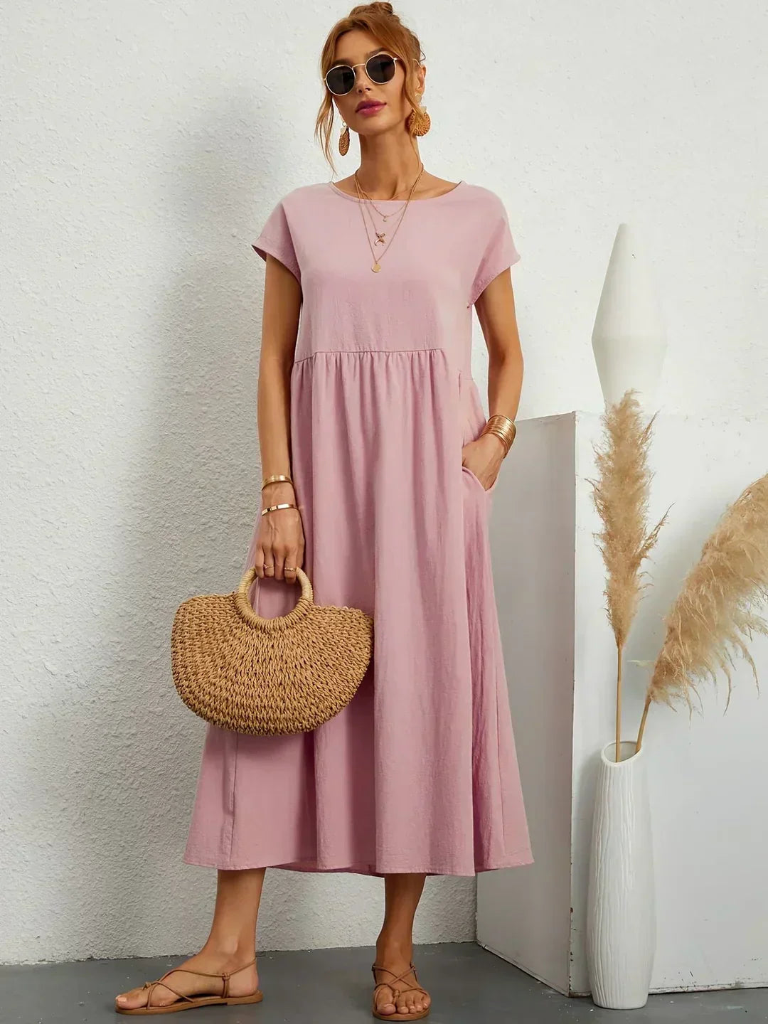 Mirei | Elegant Timeless Midi Dress