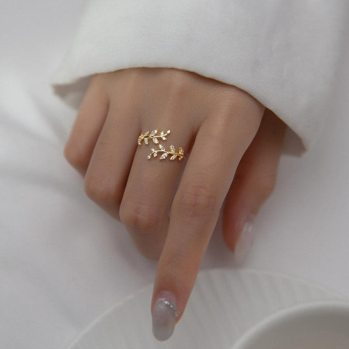 Caelirisse | 18K Gold Cubic Zirconia Ring