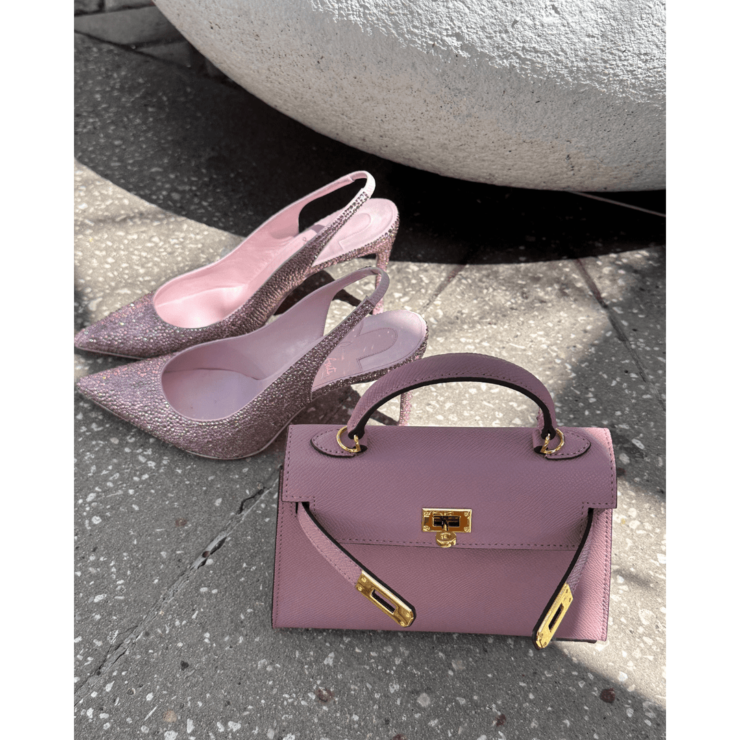 Amela: Redefining Elegance