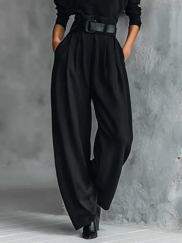 Lisa™ | Belted Two-Piece Black Set